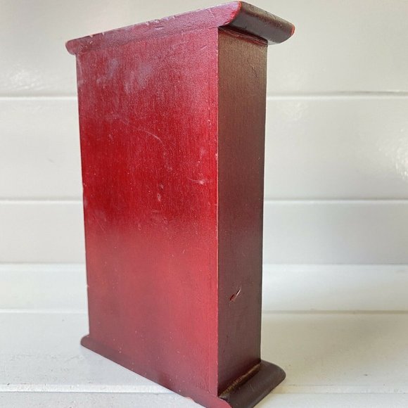 Miniature Dollhouse Wood Cupboard with Ceramic  Pitcher Jar Cup - Picture 4 of 11